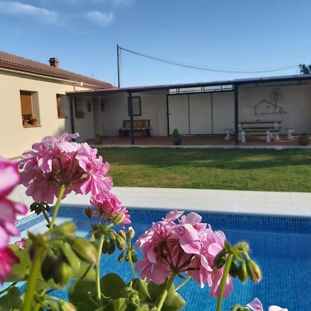סגוביה La Morada De Los Olmos מראה חיצוני תמונה